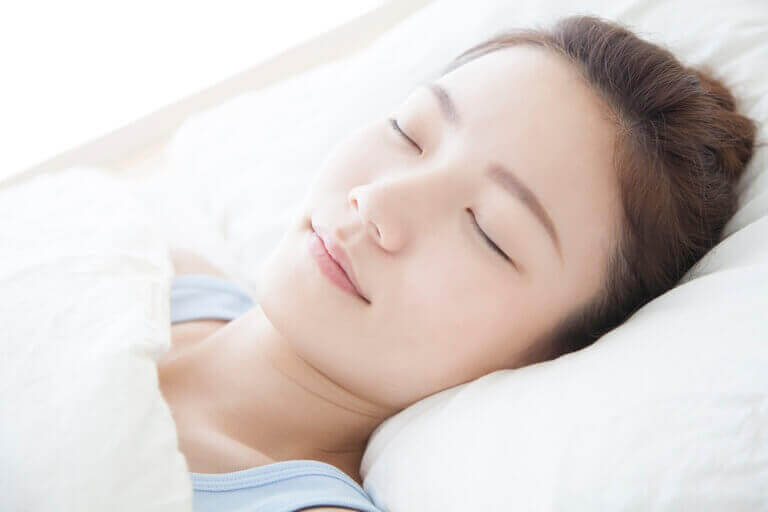 浅い眠りを改善して、深い眠りにつく方法